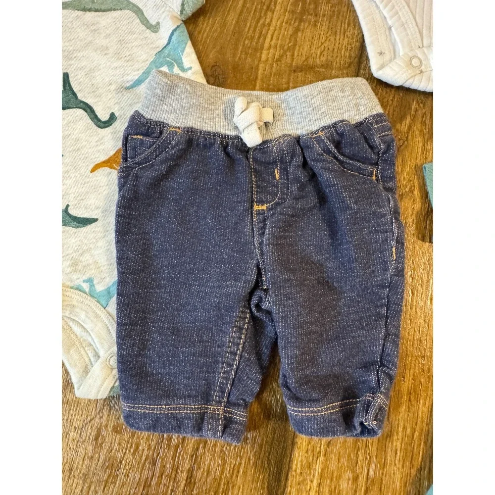 Newborn Baby Boy Bodysuits Shirts Jeans Pants Outfits Clothes Lot Dinosaurs